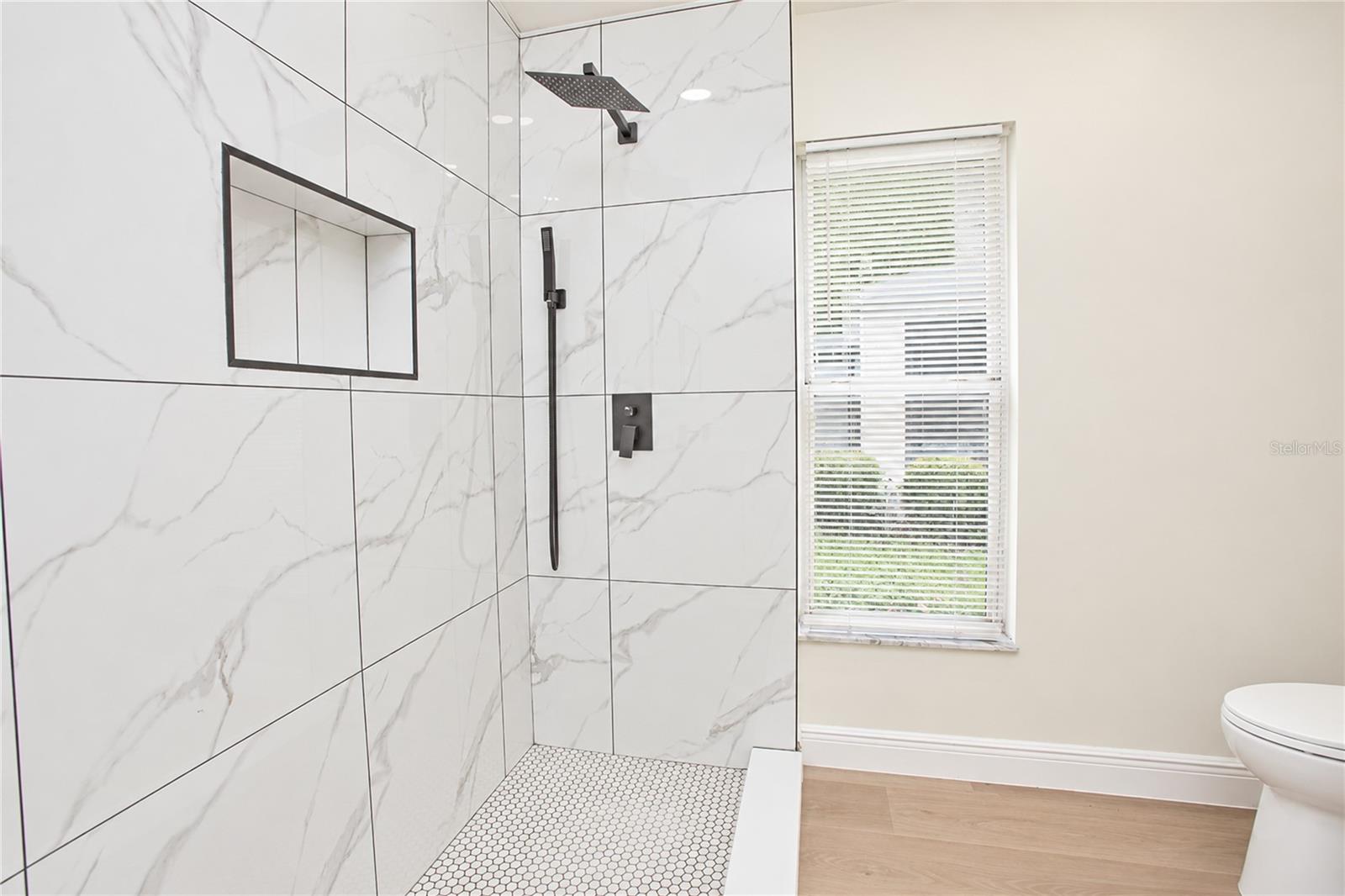 566 Wechsler Cir Property Photo 15