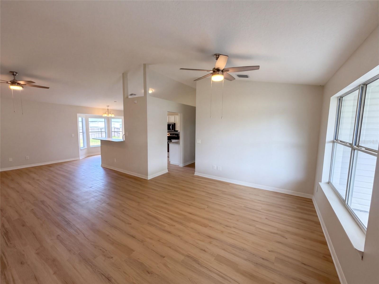 2998 Firwood Ave Se Property Photo 11