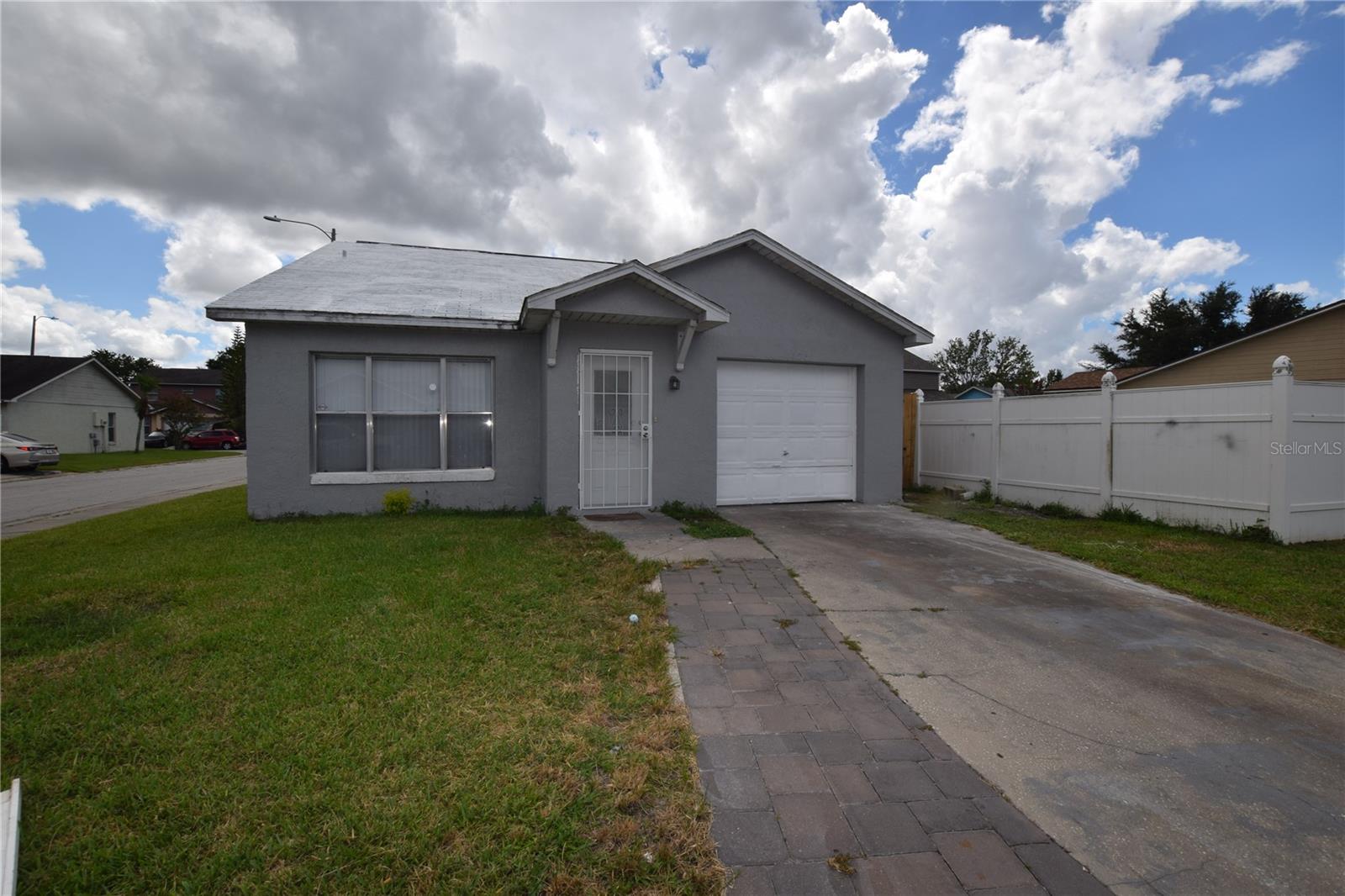 1023 CRANBERRY DR Property Photo 1