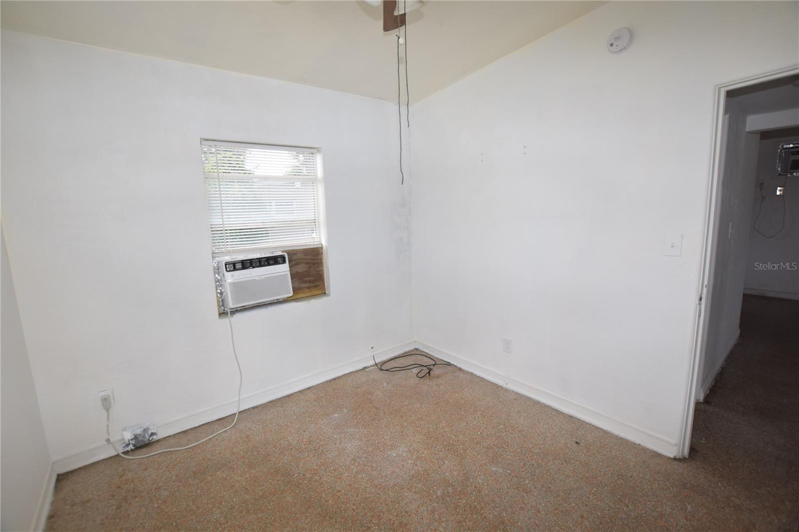 102 W Lancaster Rd Property Photo 17
