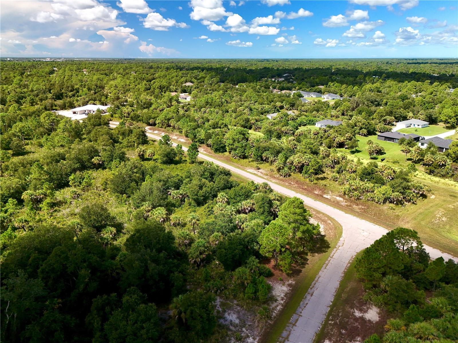 Winterville Cir Property Photo 6
