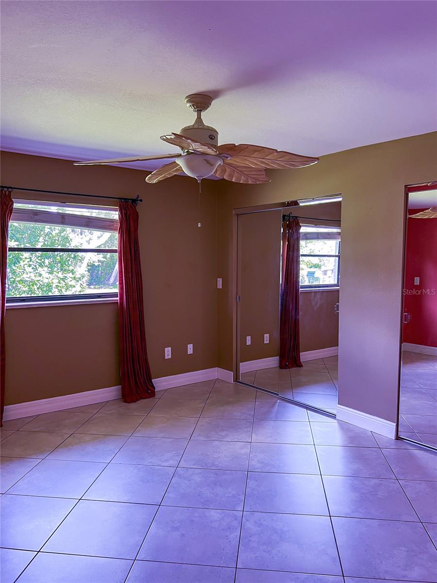 18663 Macgill Ave Property Photo 28