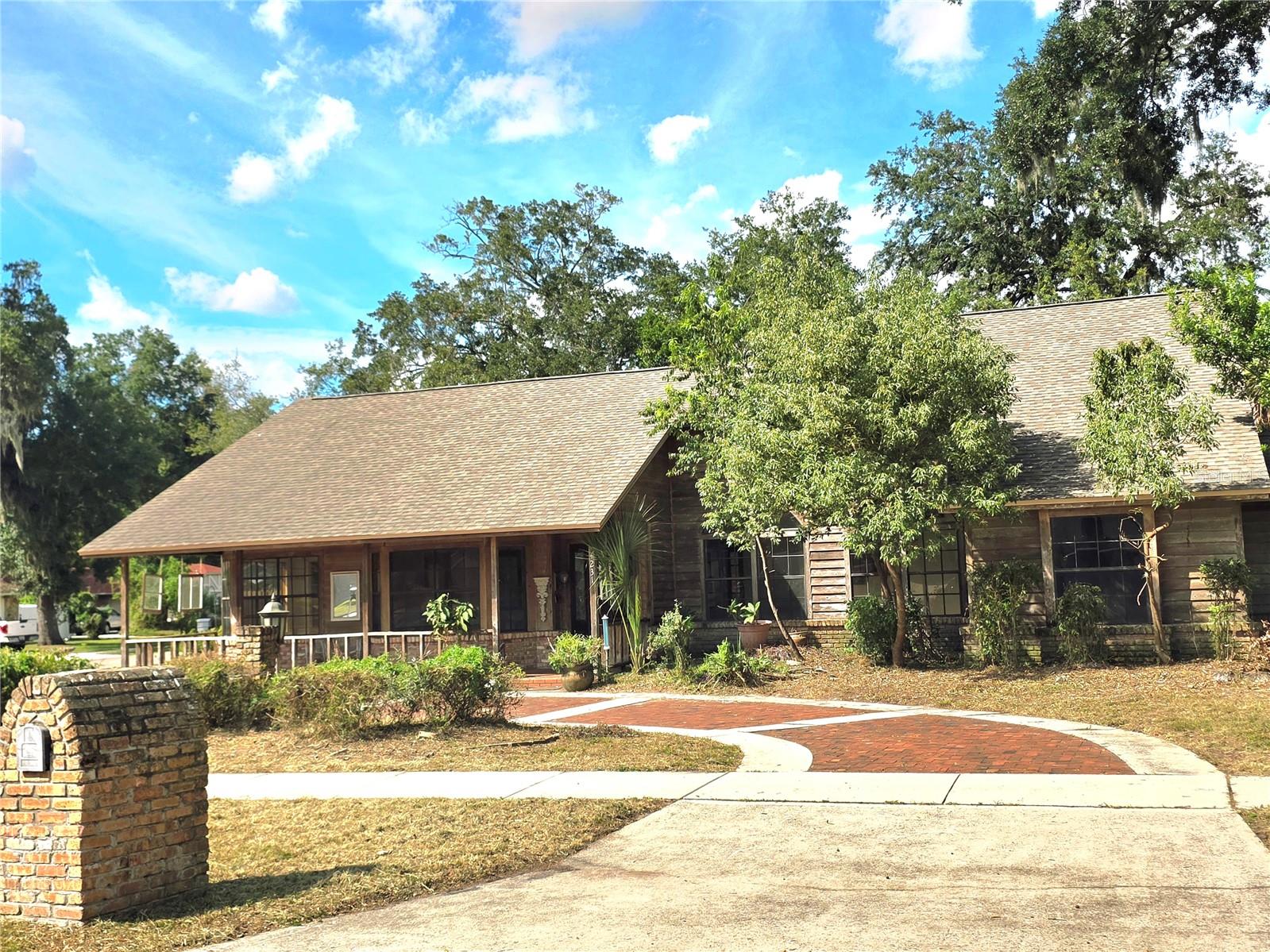 4231 Tall Tree Dr Property Photo 9