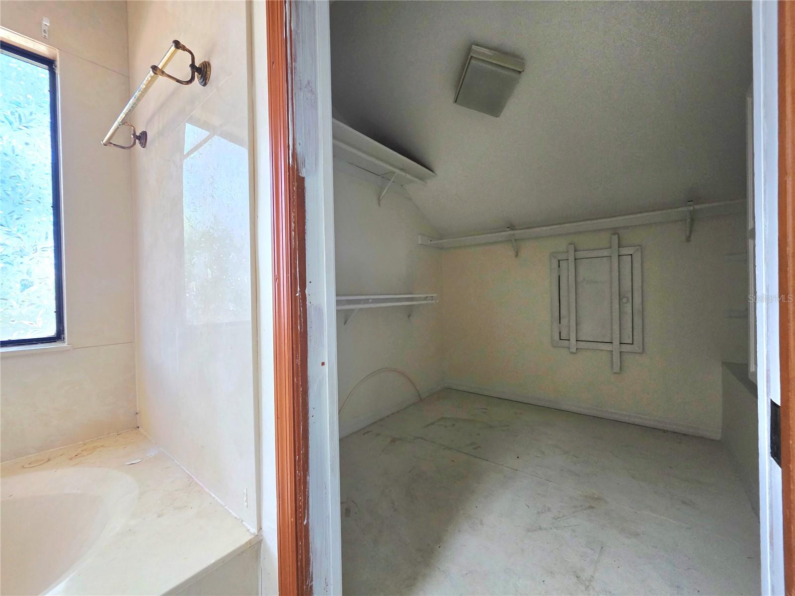 4231 Tall Tree Dr Property Photo 67