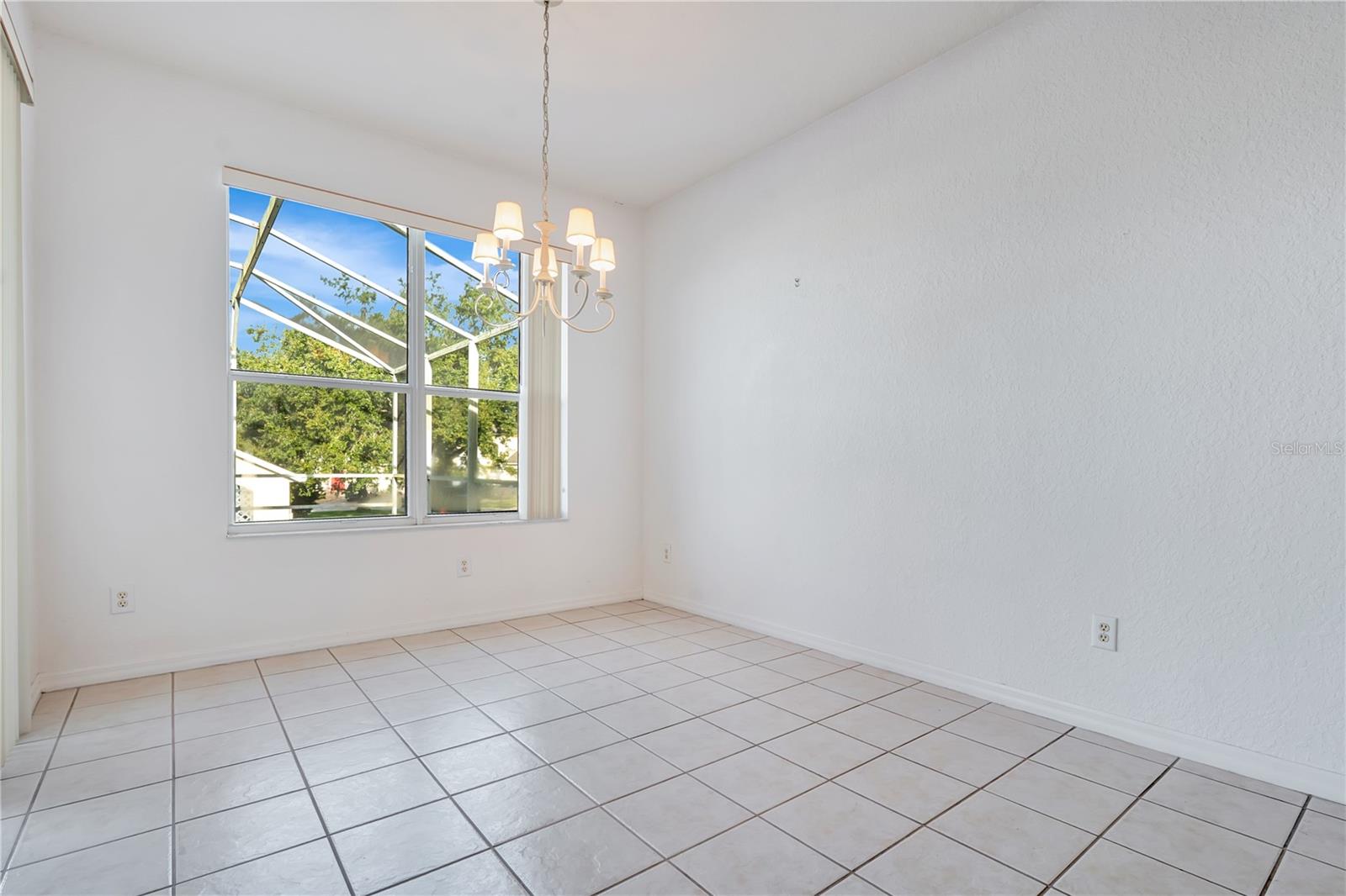 257 Herring St Property Photo 11