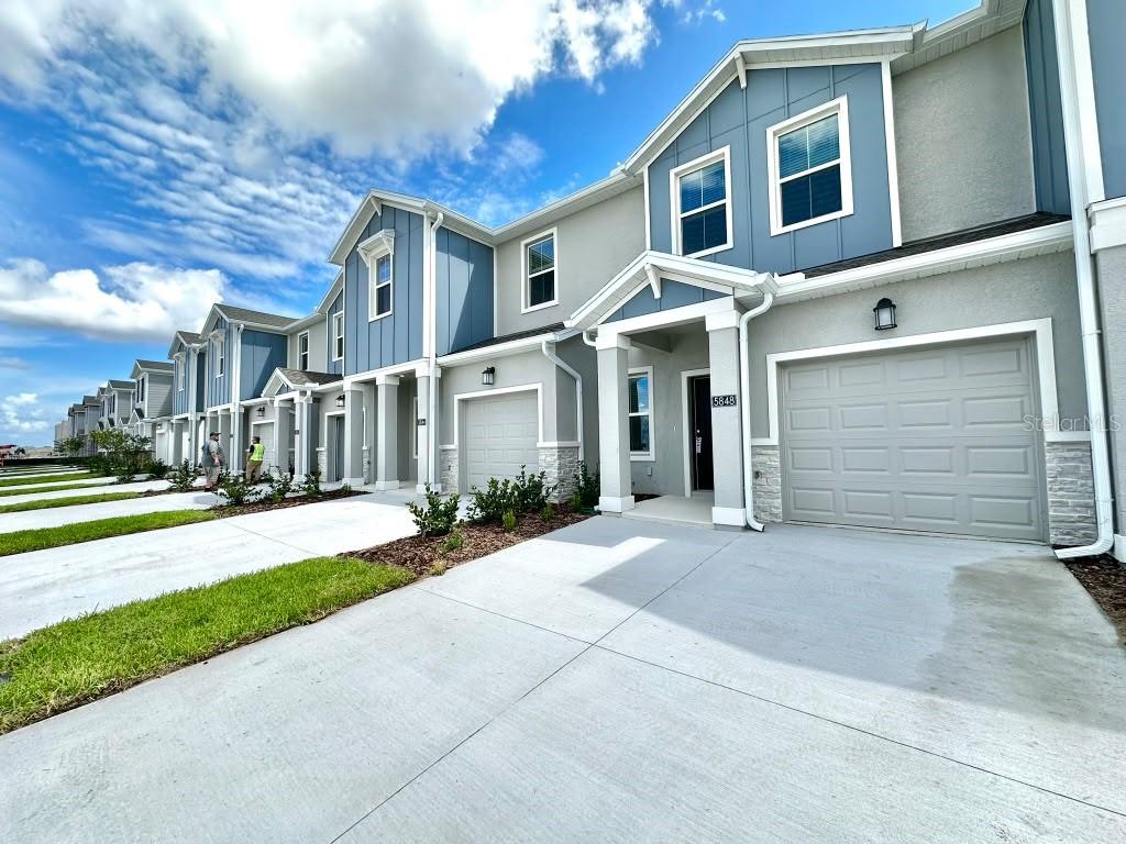 5848 Energy Way Property Photo 3