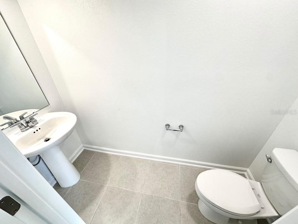 5848 Energy Way Property Photo 5