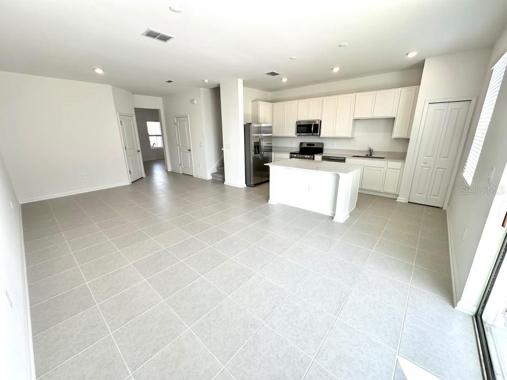5848 Energy Way Property Photo 10