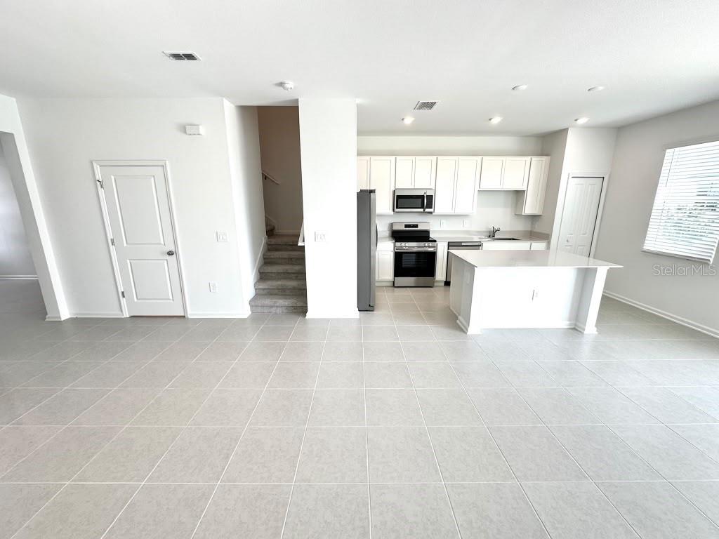 5848 Energy Way Property Photo 11