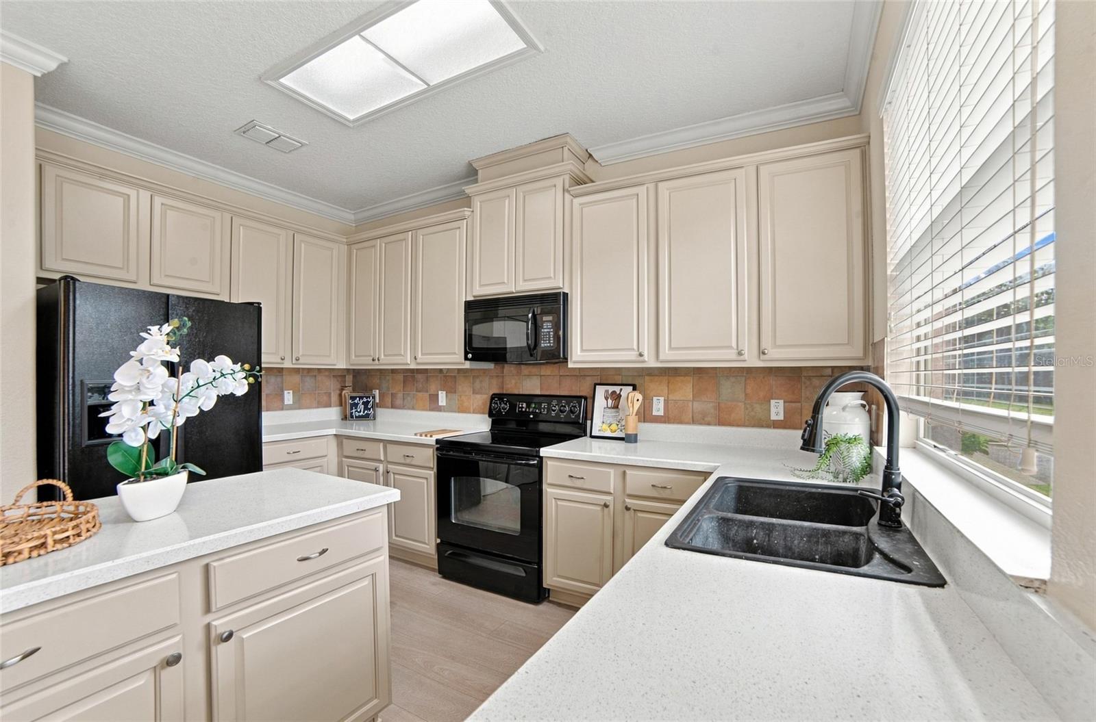 12805 Moss Park Ridge Dr Property Photo 9