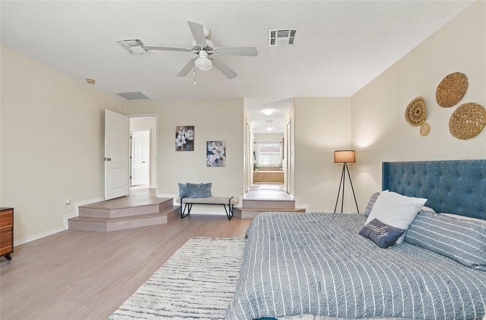 12805 Moss Park Ridge Dr Property Photo 22