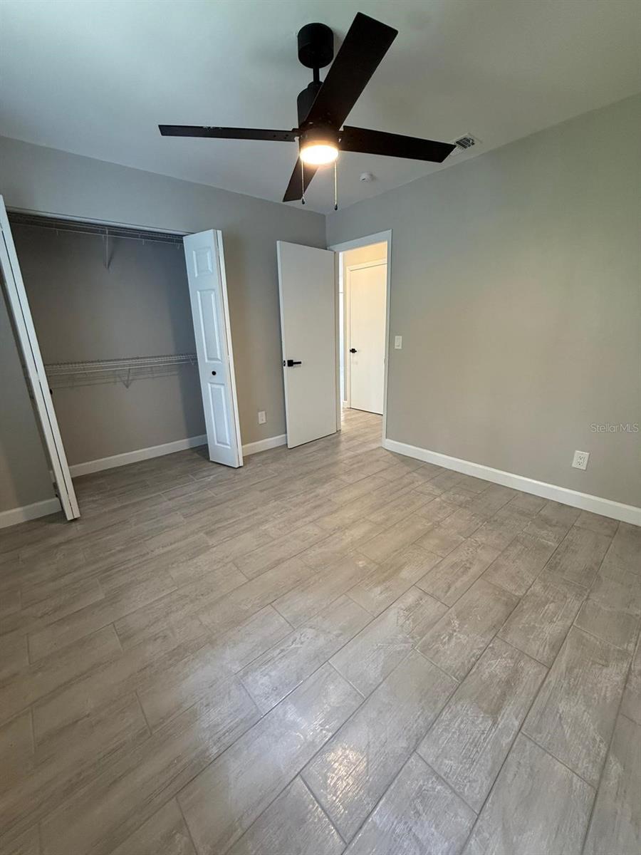 328 Pine St Property Photo 6