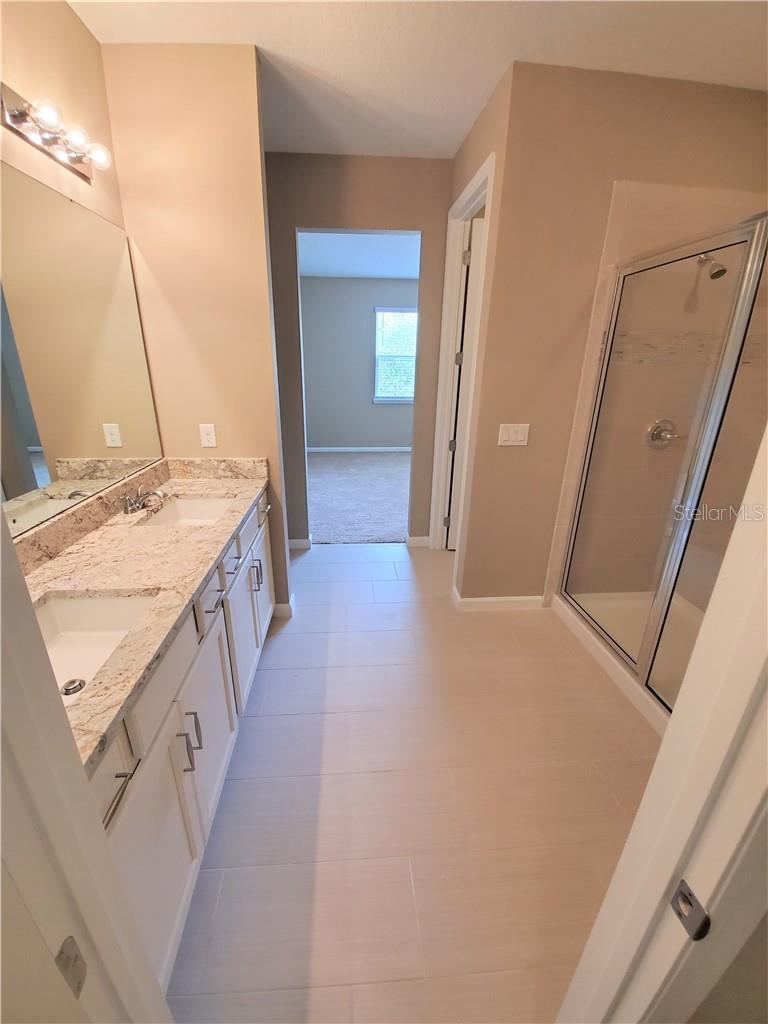 257 Summershore Dr Property Photo 12