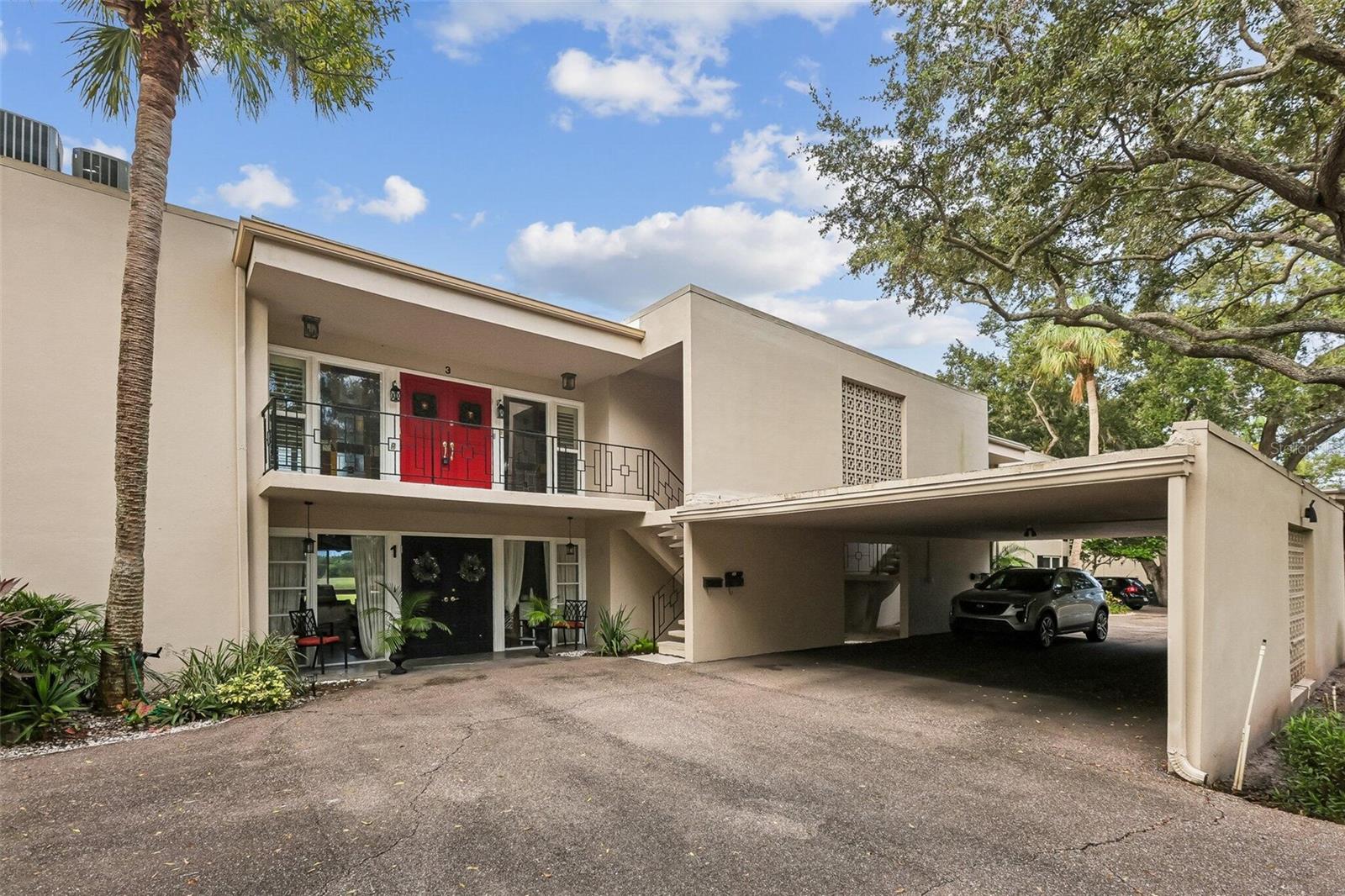 3 Country Club Dr #3 Property Photo 1