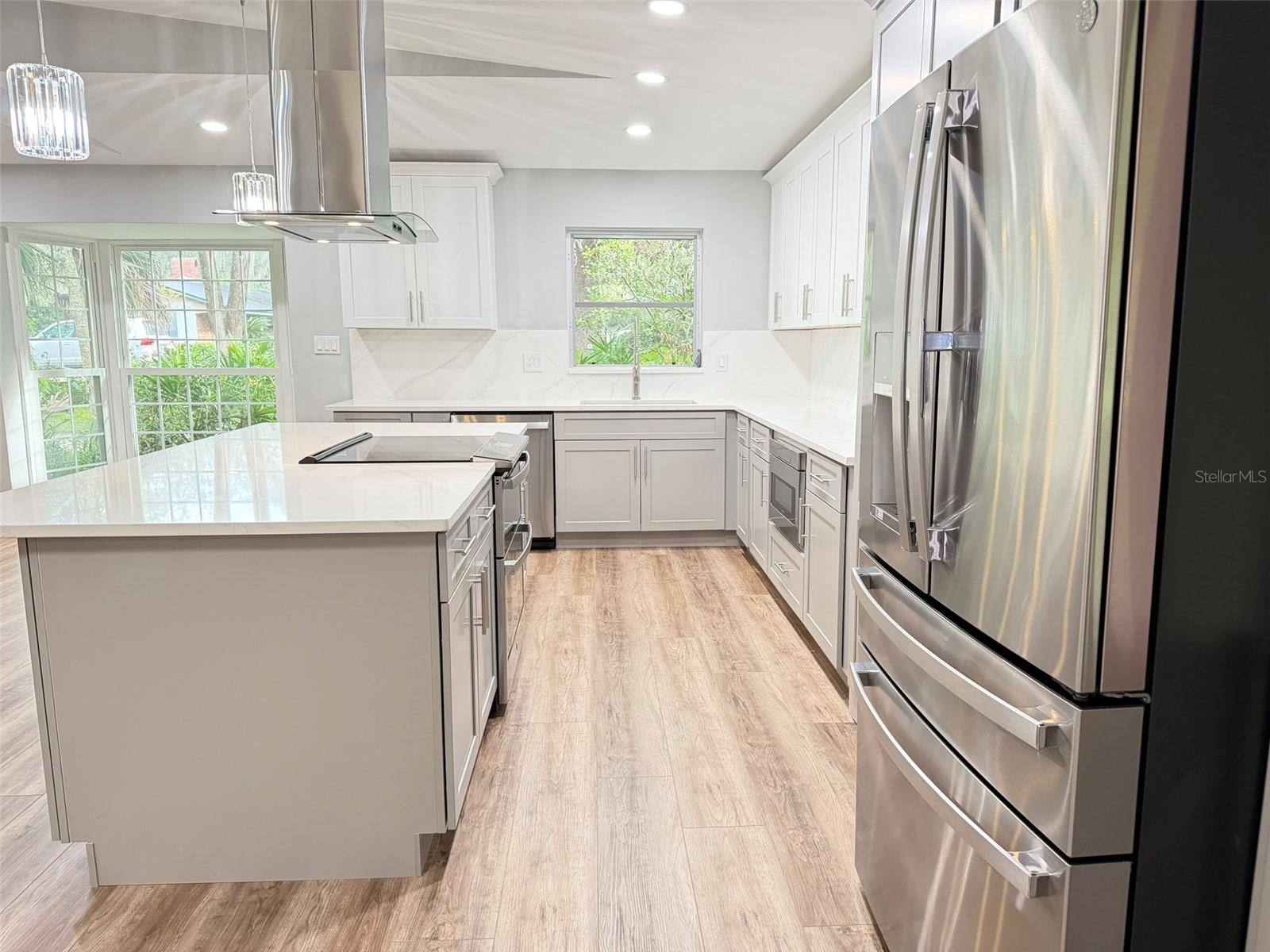 O6446473 Property Photo 10