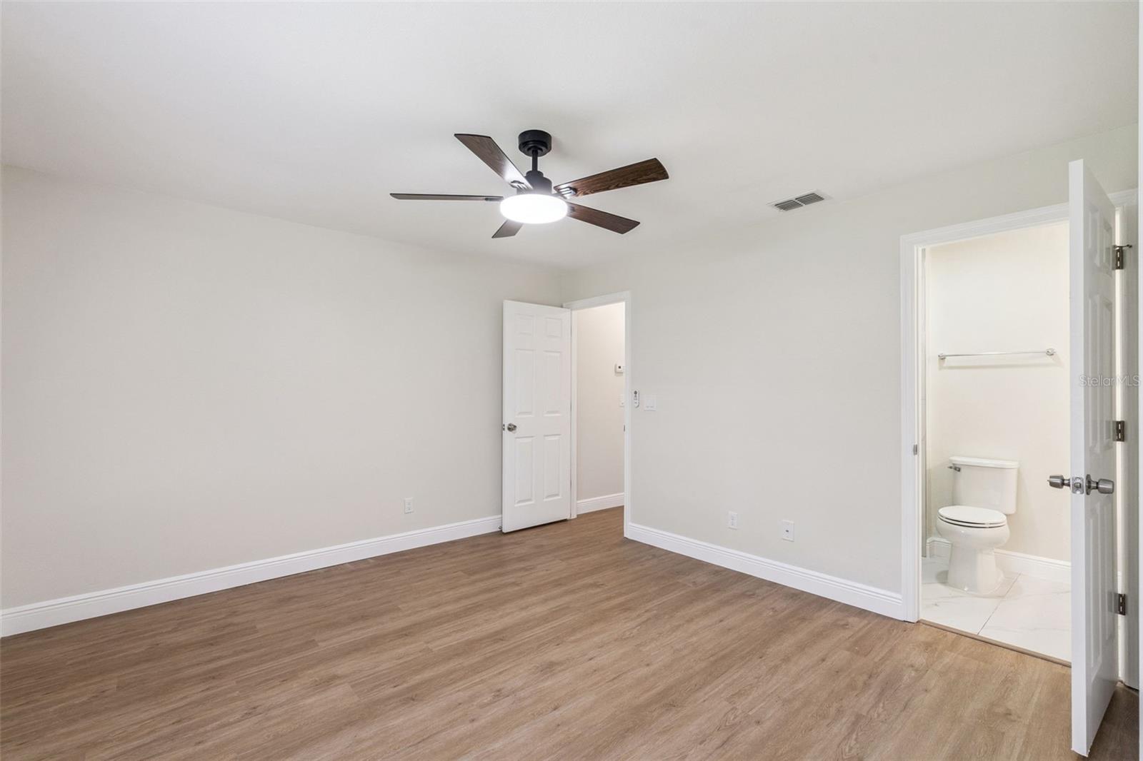 12441 Orangewood Cir Property Photo 20