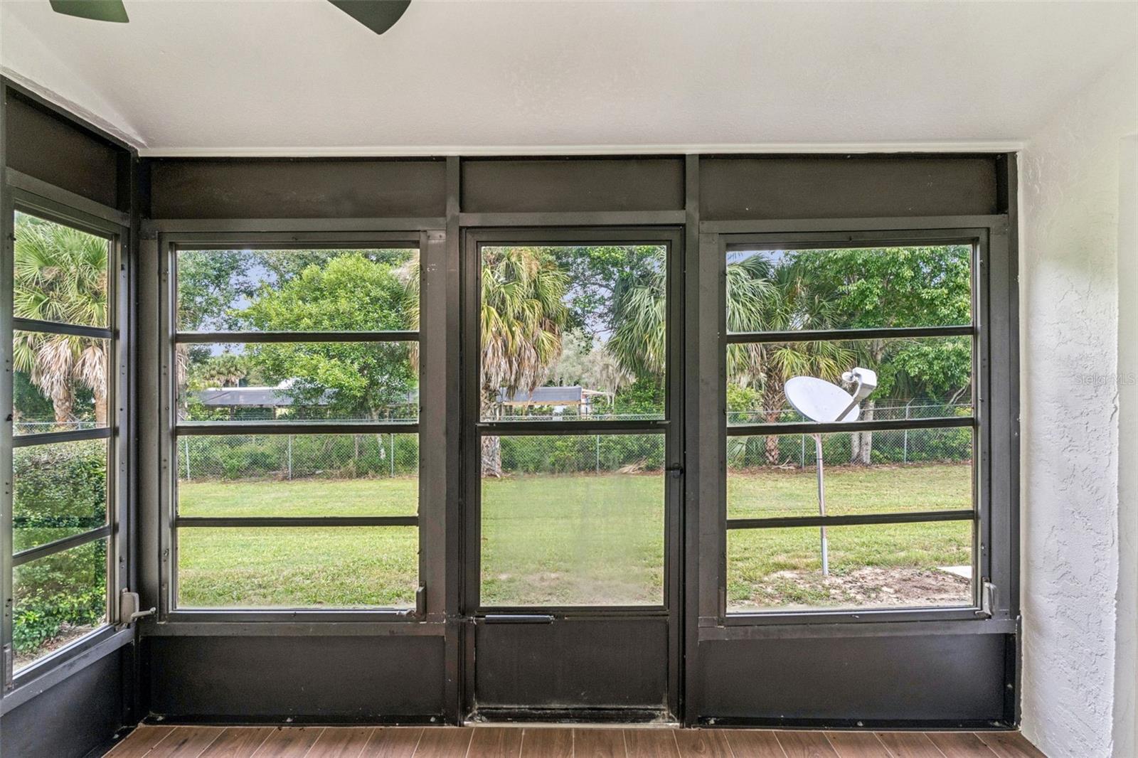 12441 Orangewood Cir Property Photo 32