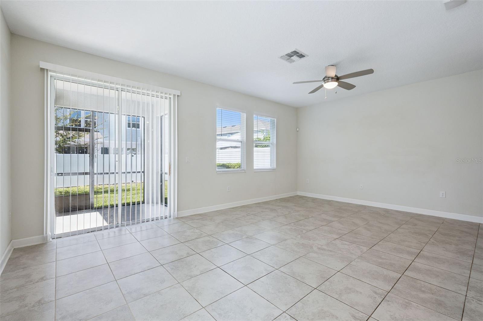 12432 Turtle Grass Dr Property Photo 10