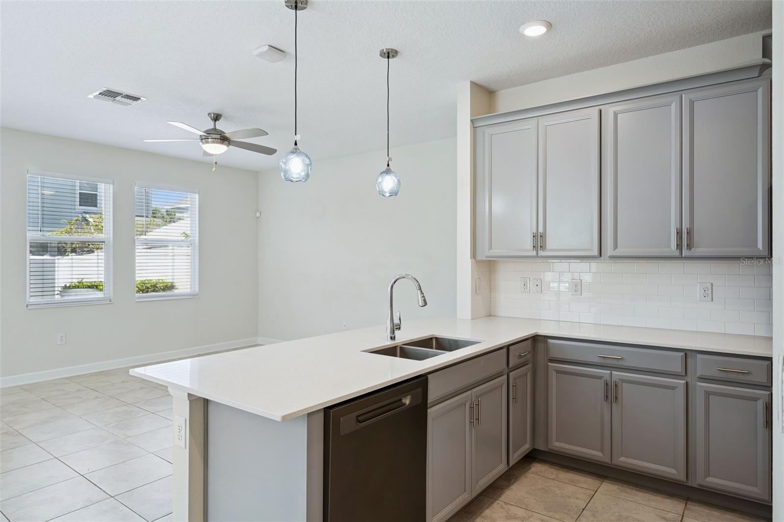 12432 Turtle Grass Dr Property Photo 17