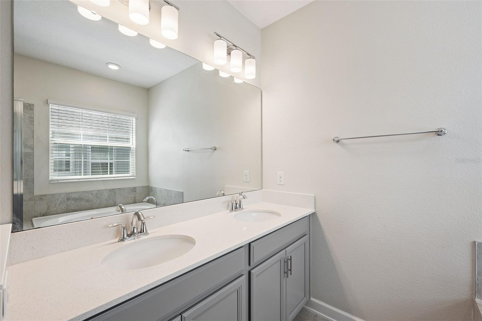 12432 Turtle Grass Dr Property Photo 31