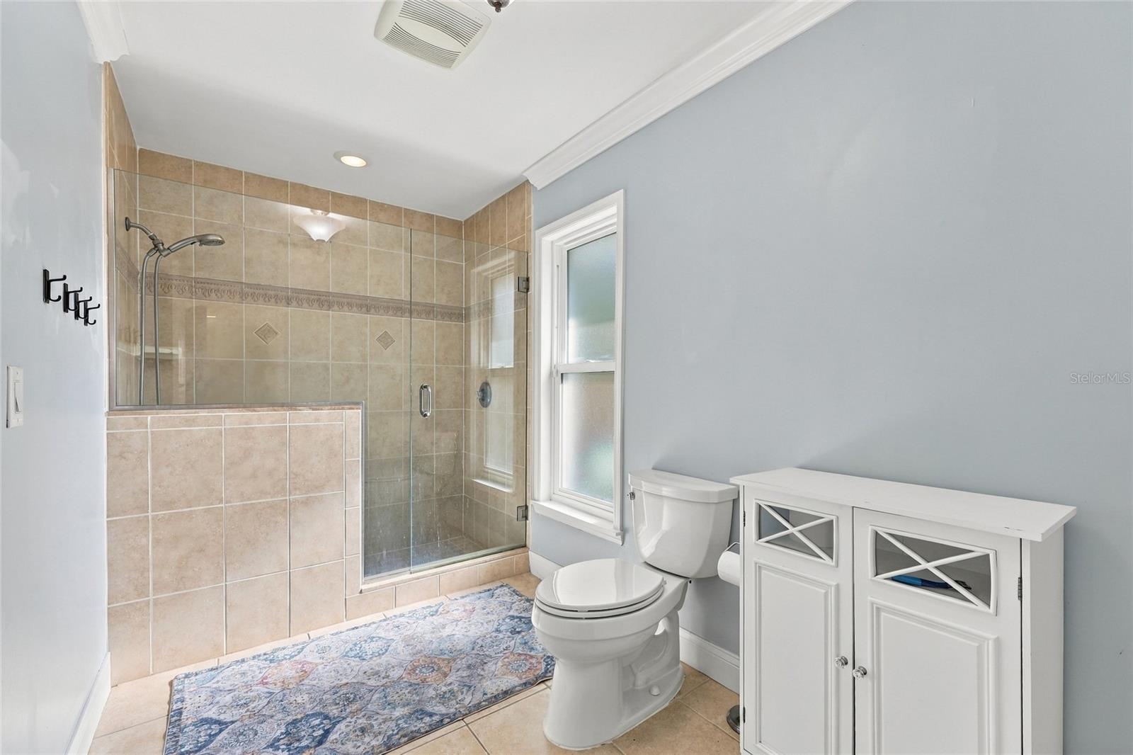 992 Sleeping Rock Ct Property Photo 18