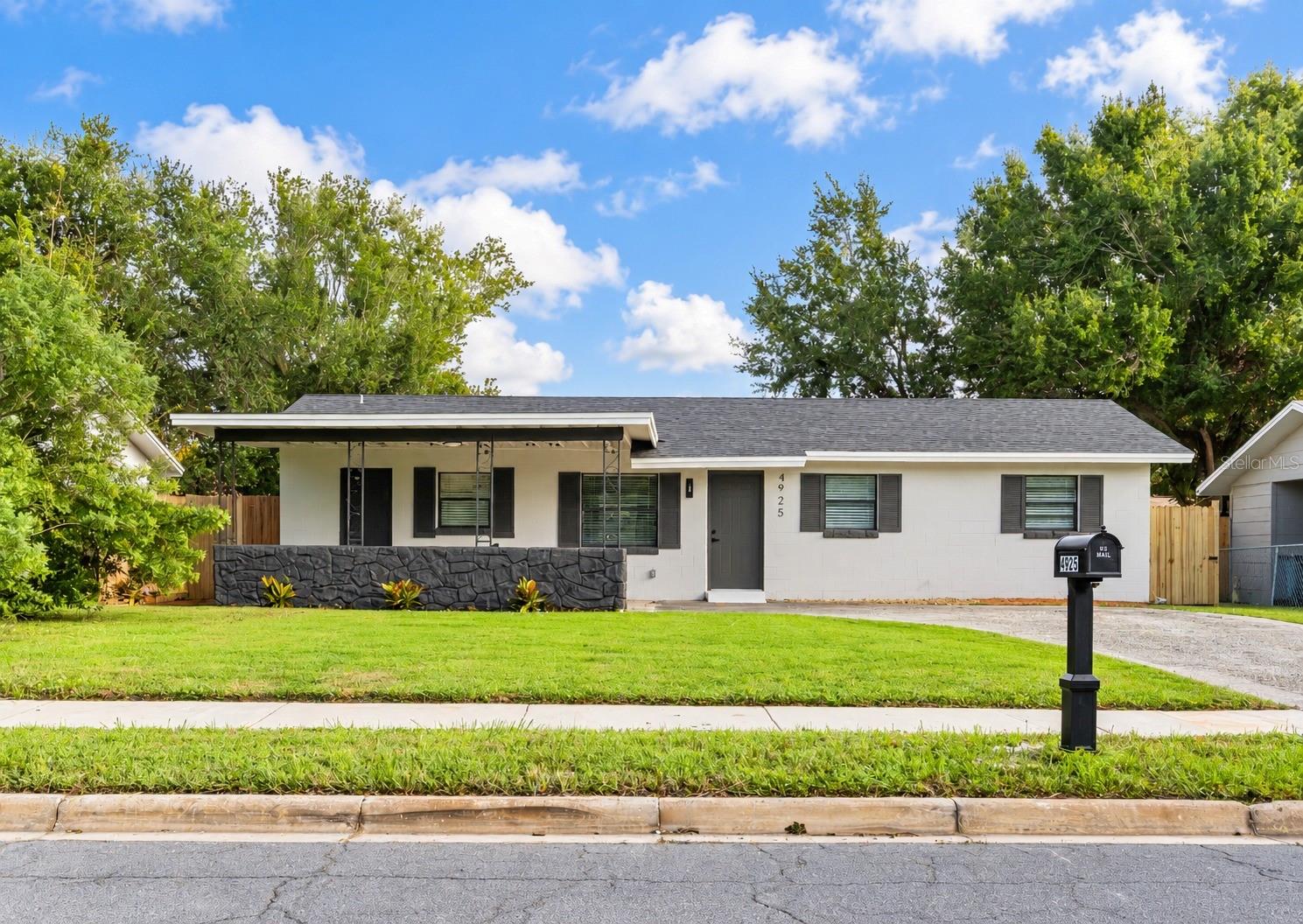 4925 Elese St Property Photo 1