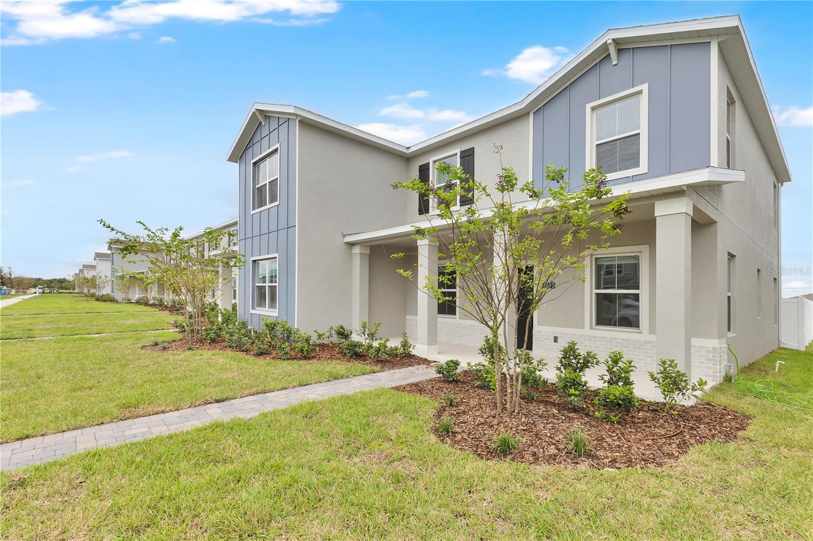5595 Ronin Dr Property Photo 2