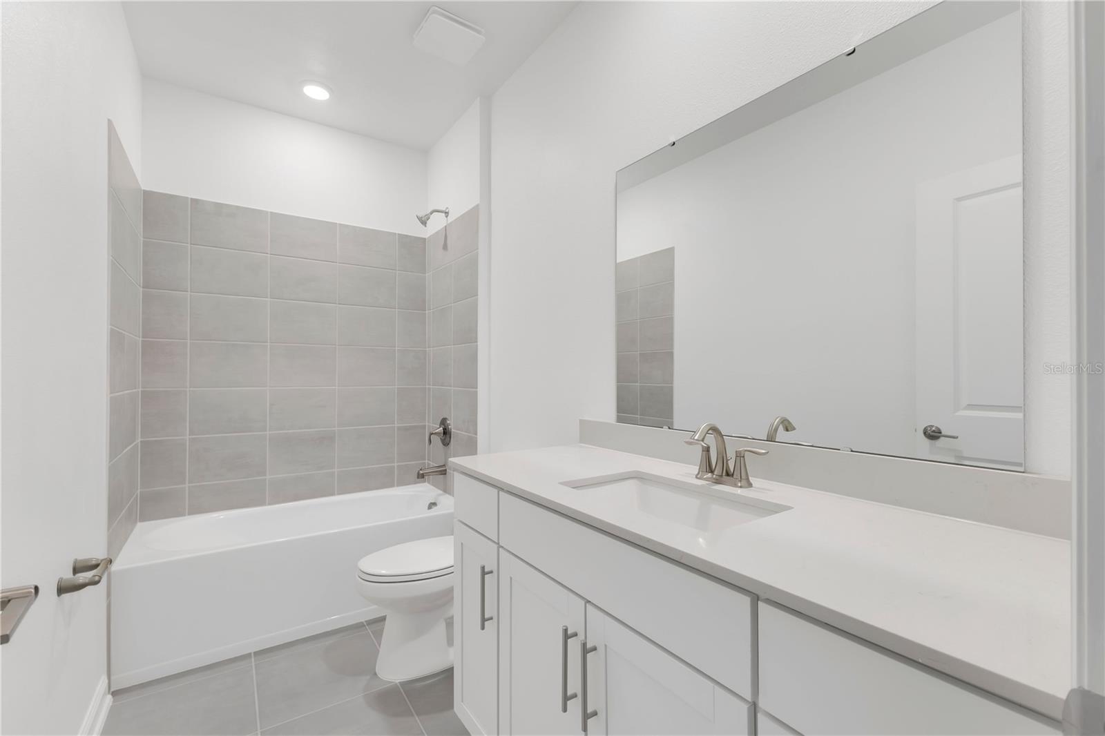5595 Ronin Dr Property Photo 13