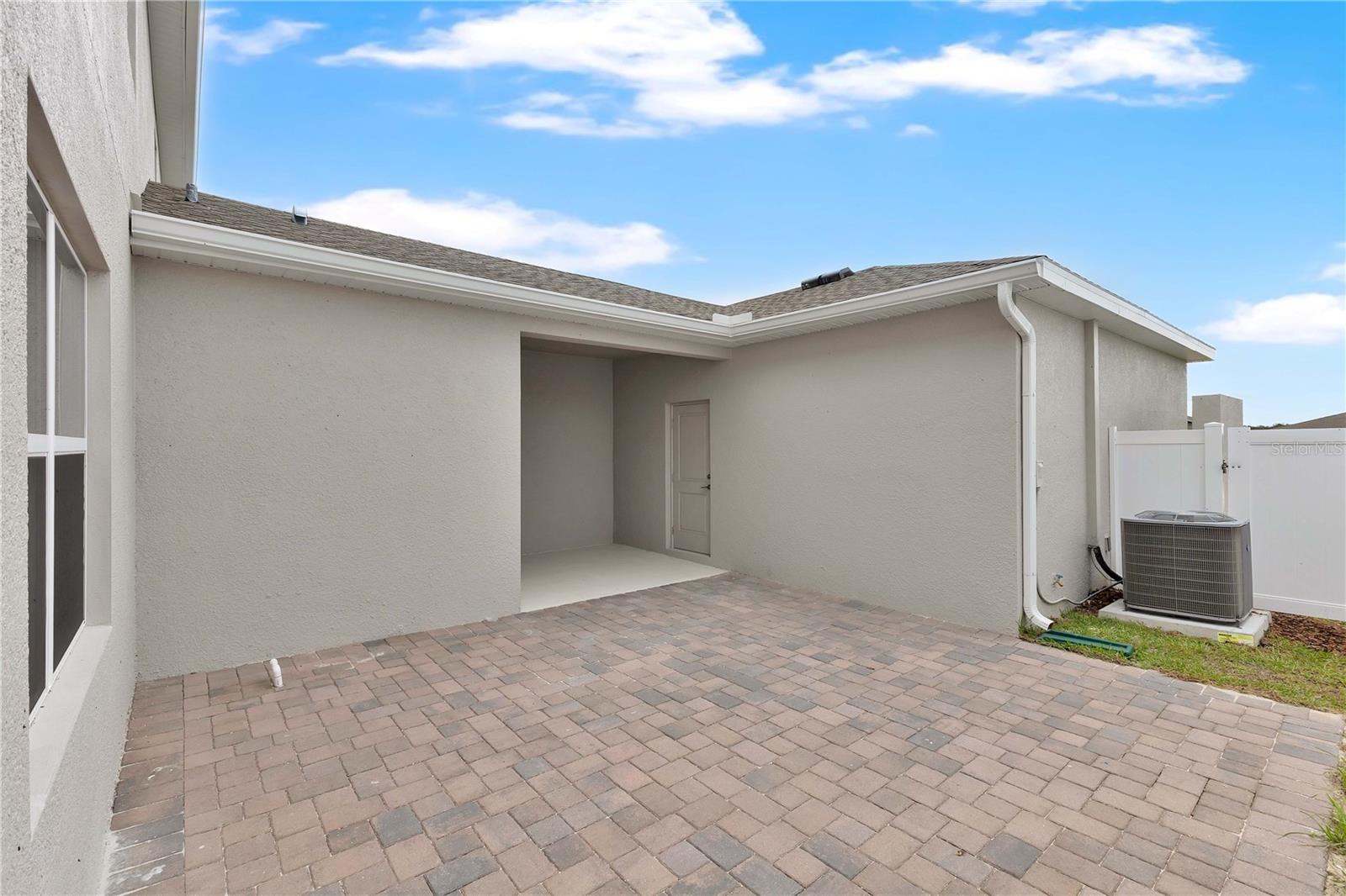 5595 Ronin Dr Property Photo 21