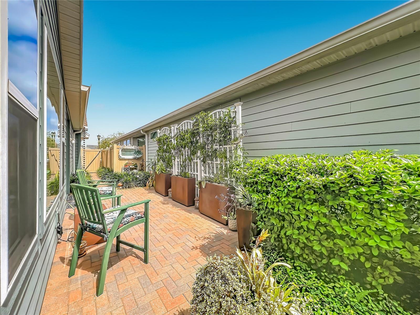 342 Alcove Dr Property Photo 49