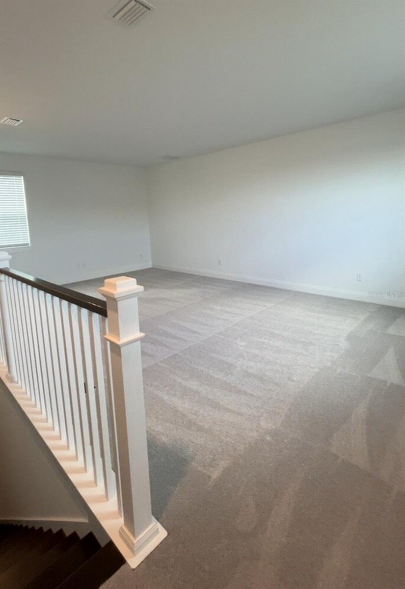 O6446504 Property Photo 9