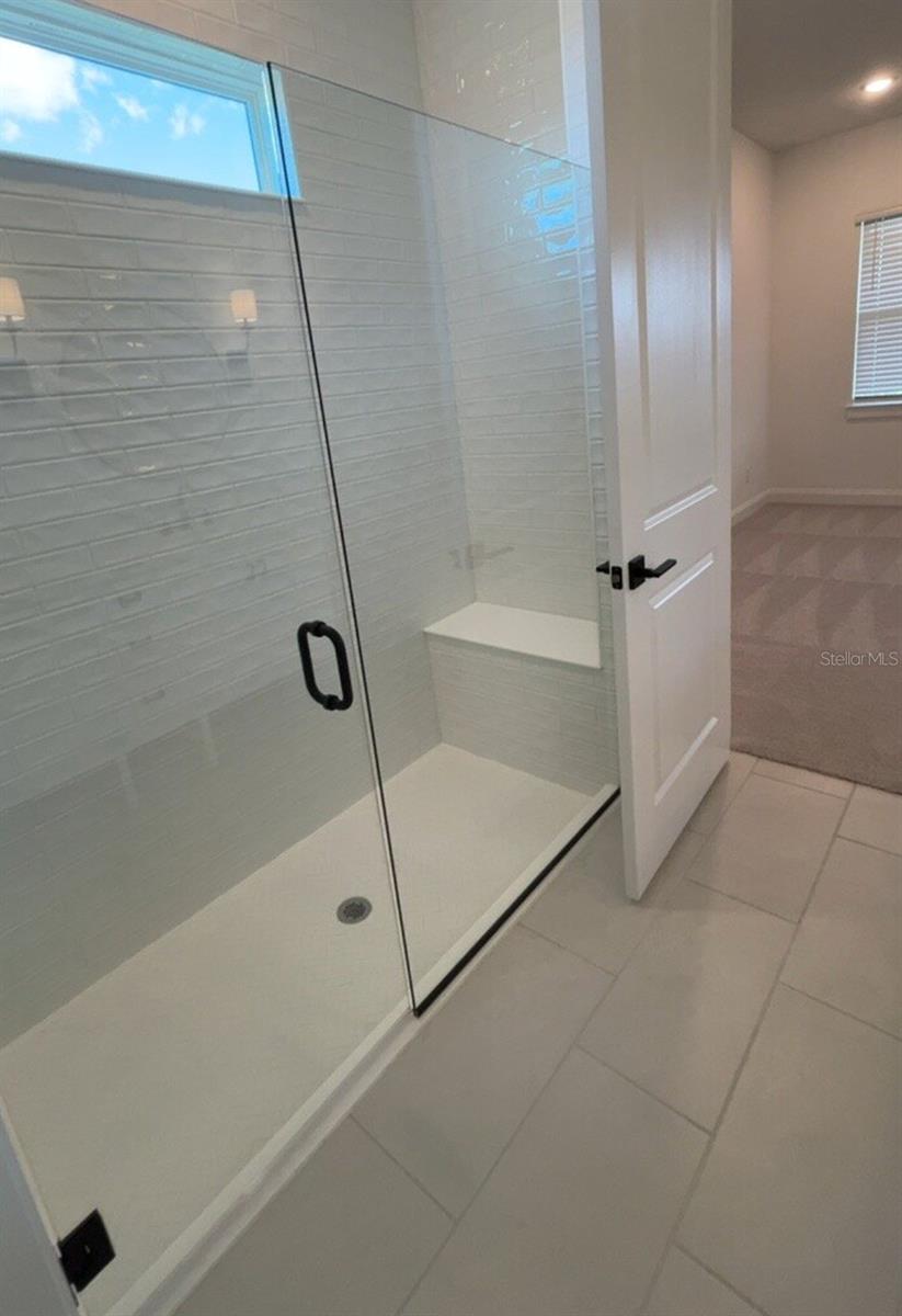 O6446504 Property Photo 13
