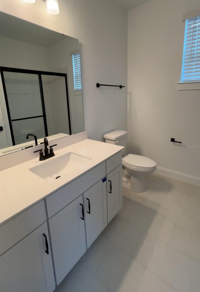 O6446504 Property Photo 15
