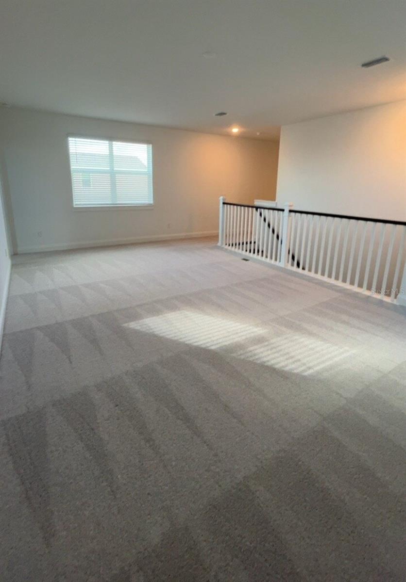 O6446504 Property Photo 19