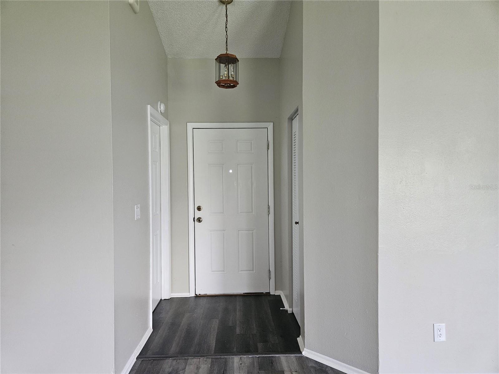 3406 Fox Ridge St Property Photo 4