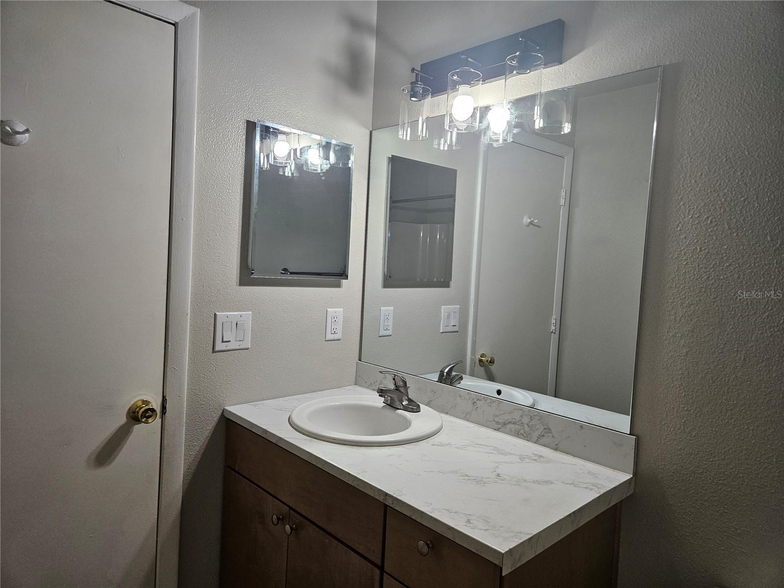 3406 Fox Ridge St Property Photo 29
