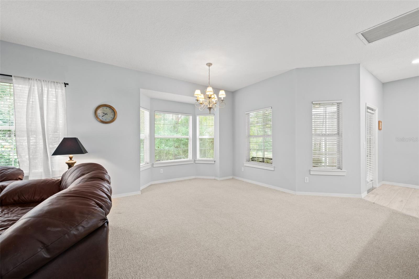 672 Nighthawk Cir Property Photo 37