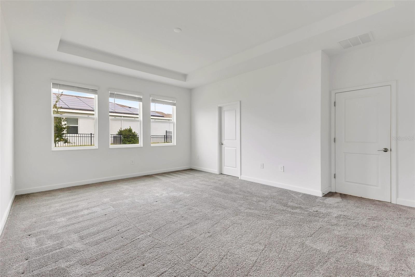 4253 Eastminster Rd Property Photo 12