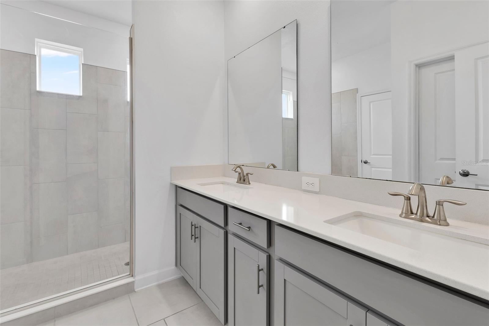 4253 Eastminster Rd Property Photo 14