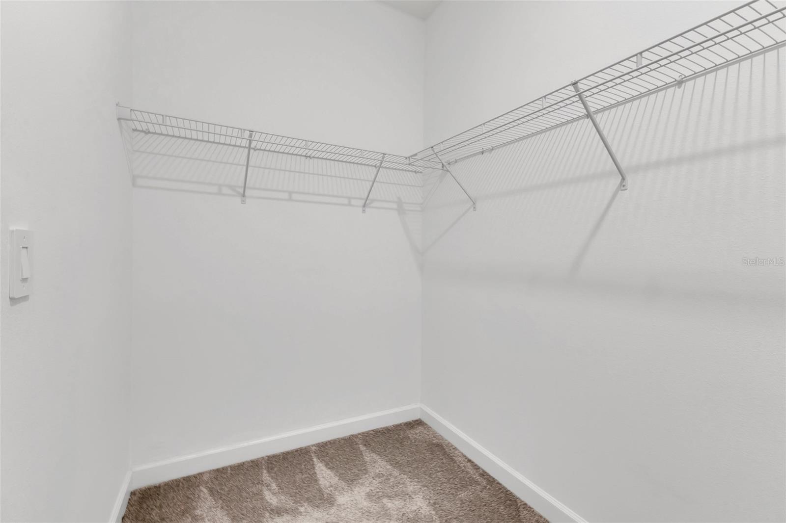 4253 Eastminster Rd Property Photo 16