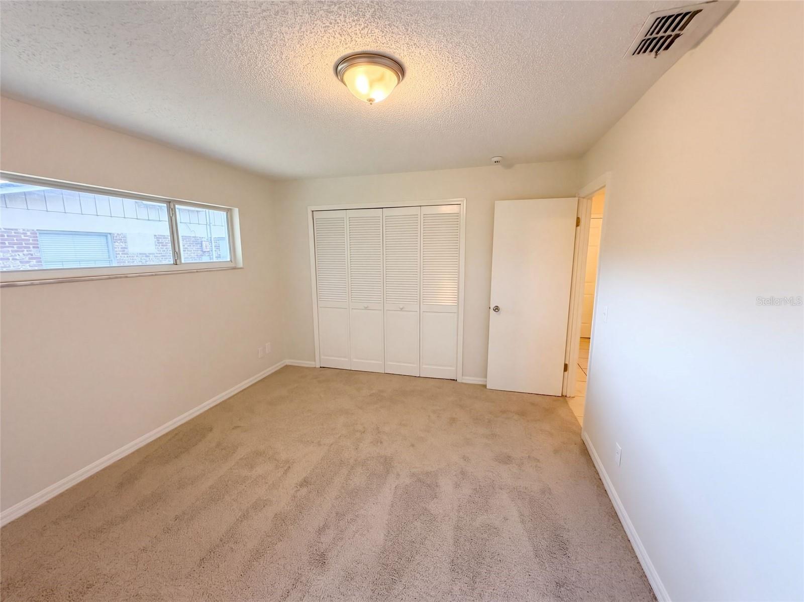208 Robin Rd Property Photo 16