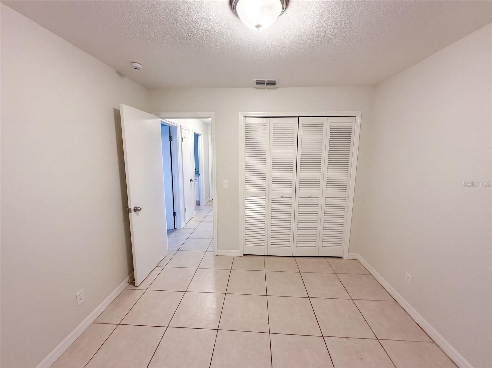 208 Robin Rd Property Photo 17