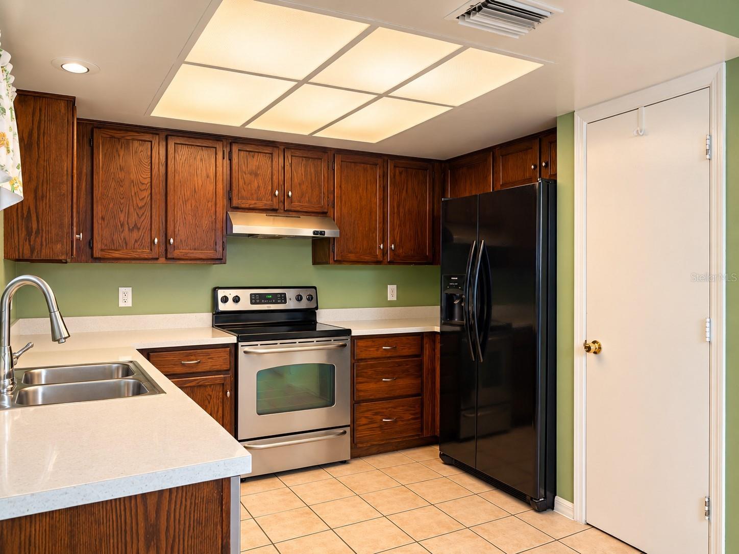 241 Mantis Loop Property Photo 4