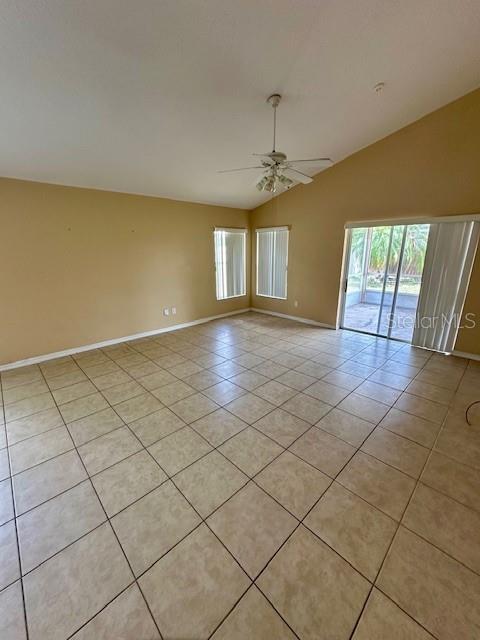 5118 Hook Hollow Cir Property Photo 20