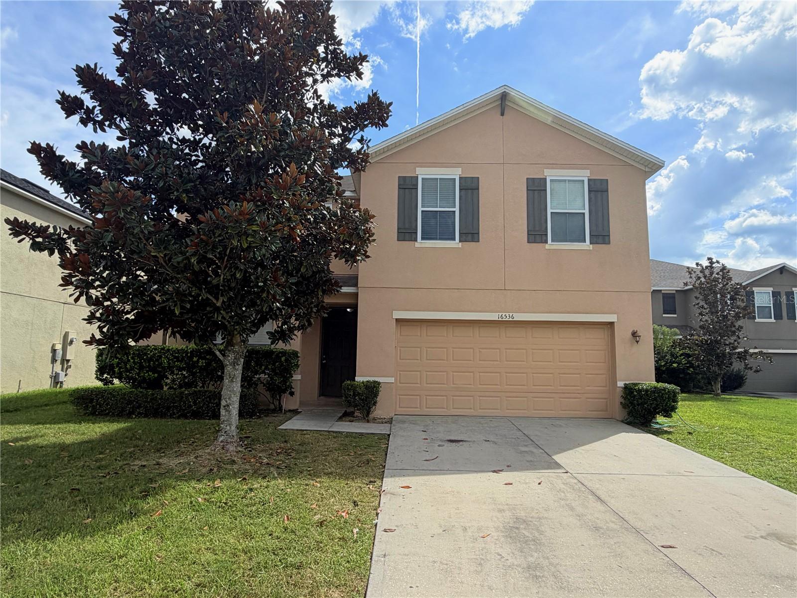 16536 Broadford Ln Property Photo 1