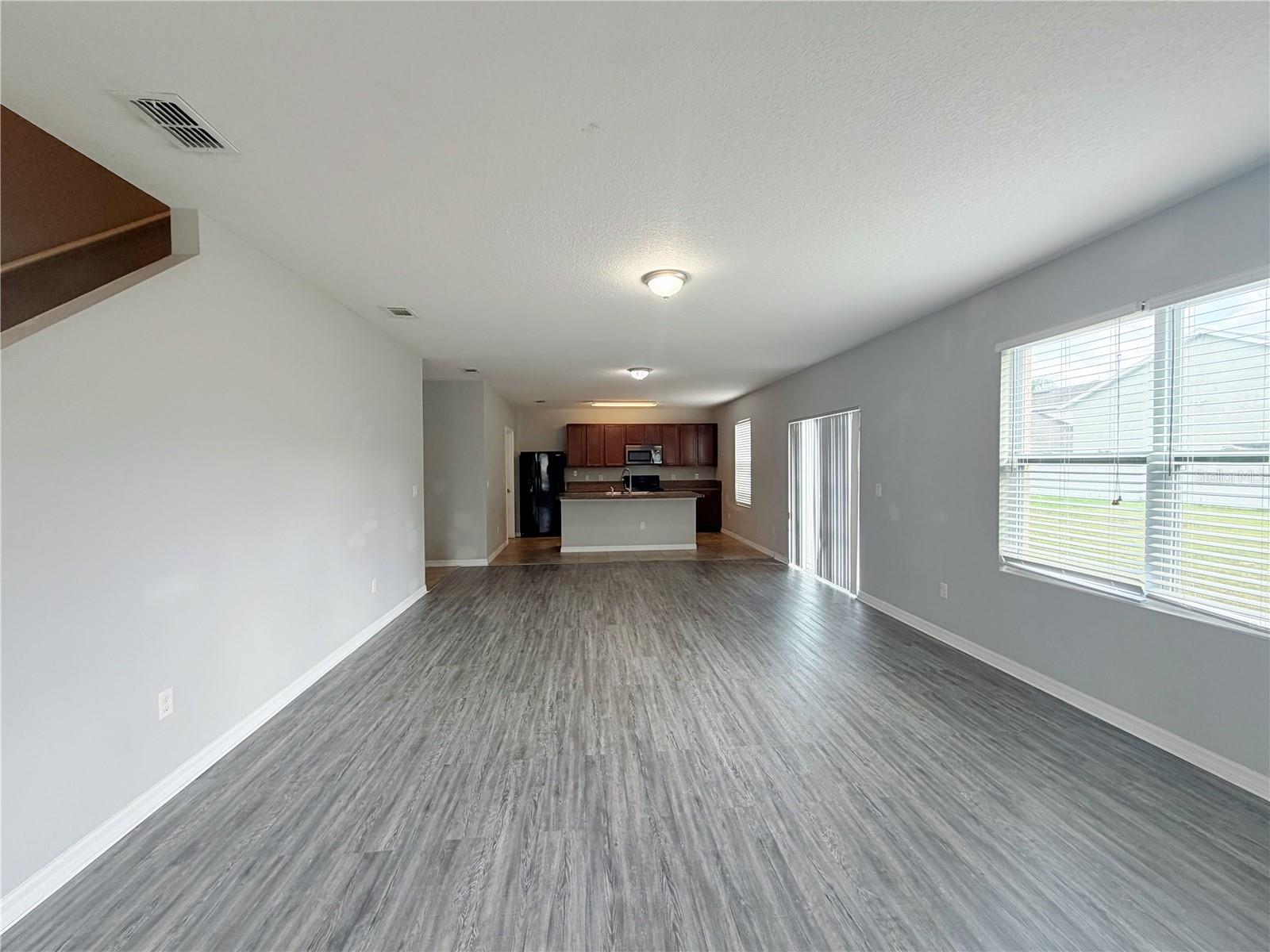 16536 Broadford Ln Property Photo 15