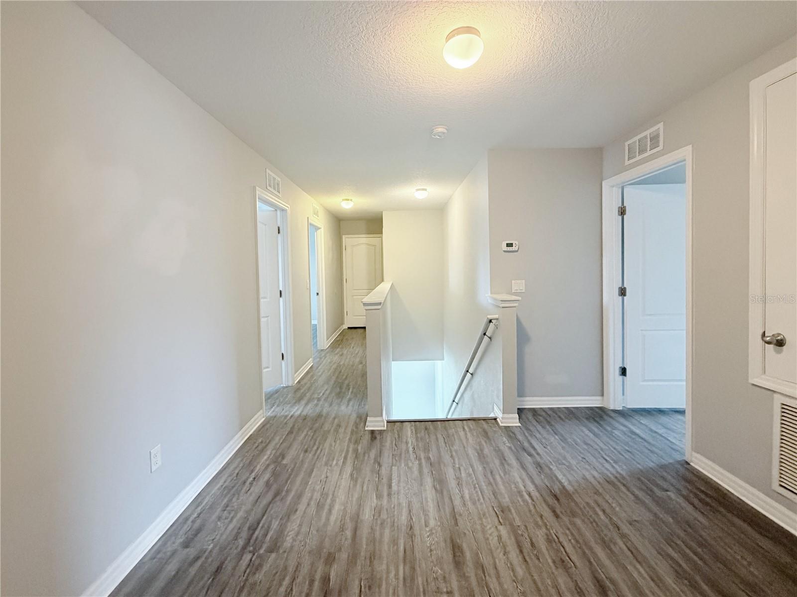 16536 Broadford Ln Property Photo 17