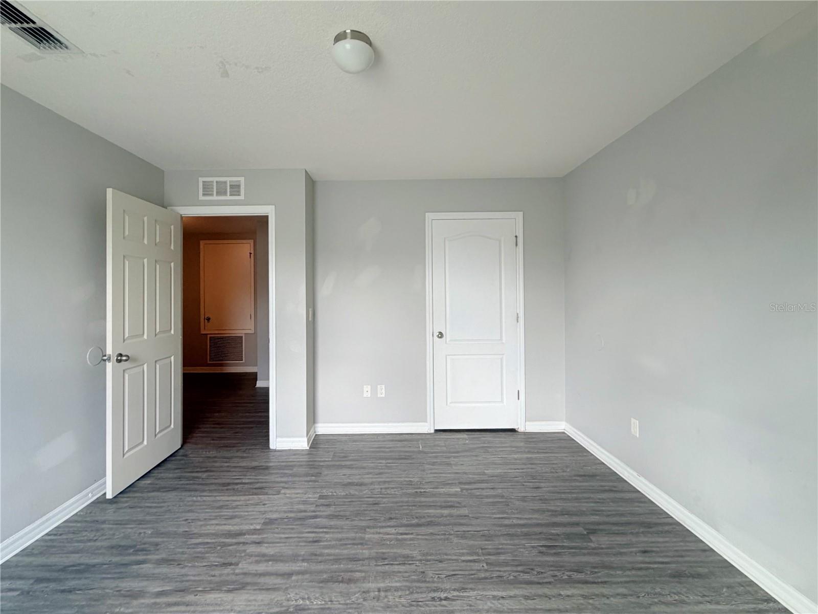 16536 Broadford Ln Property Photo 29