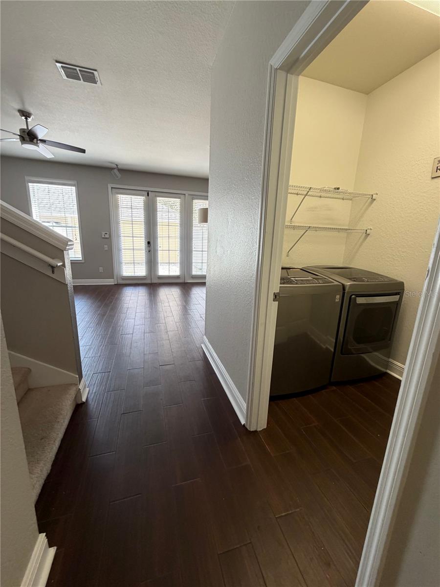 7751 Fairgrove Ave Property Photo 14