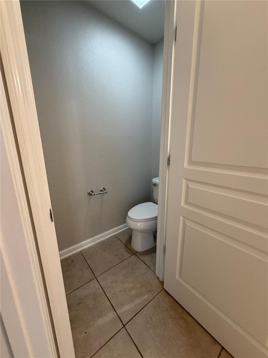 7751 Fairgrove Ave Property Photo 29